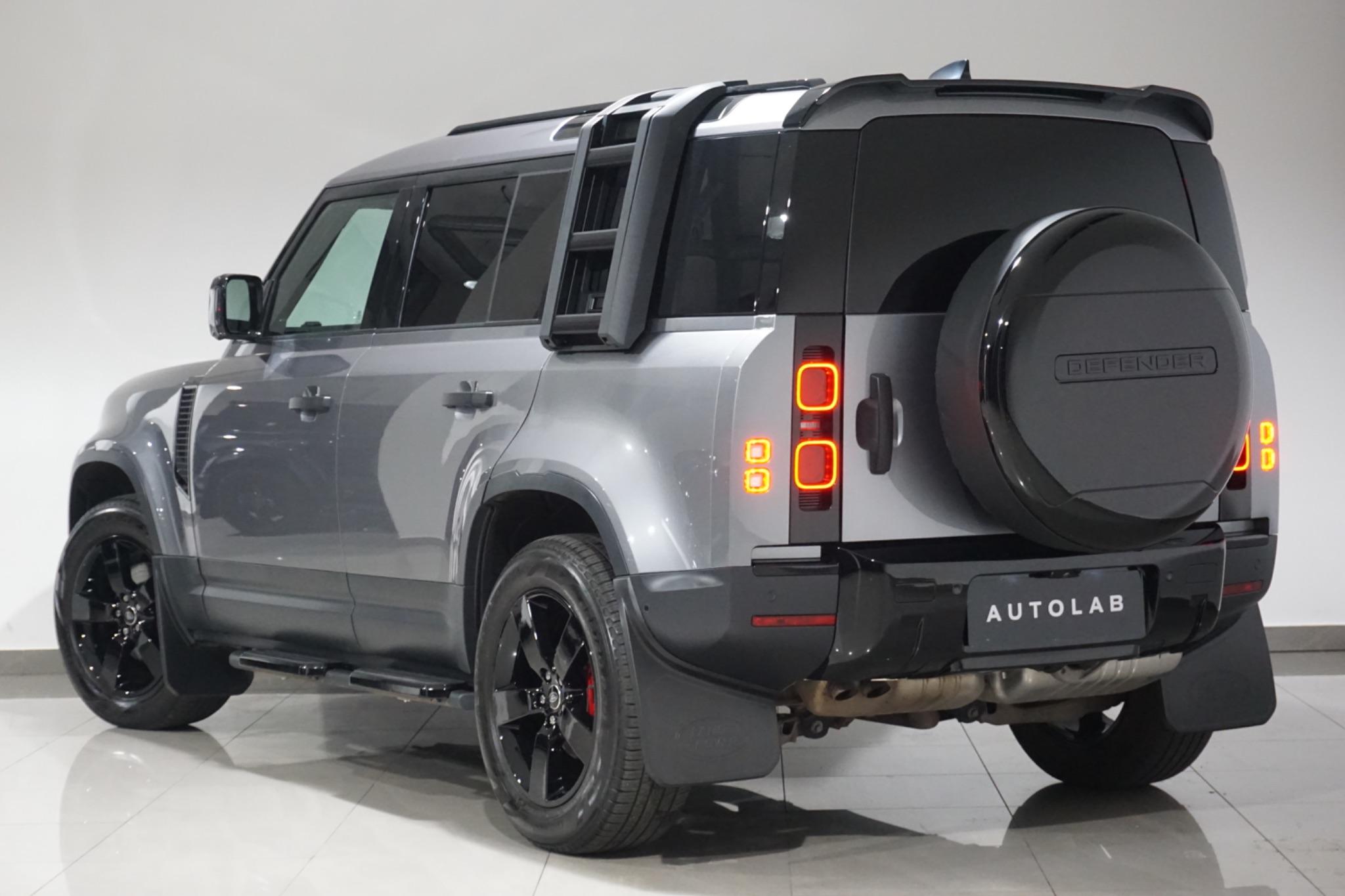 Land Rover Defender 110 3.0 D250 MHEV Hard Top SUV Auto 4WD MWB Euro 6 (s/s) 5dr